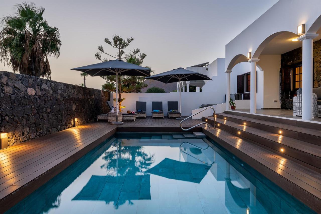 Villa Maylands Playa Blanca  Buitenkant foto